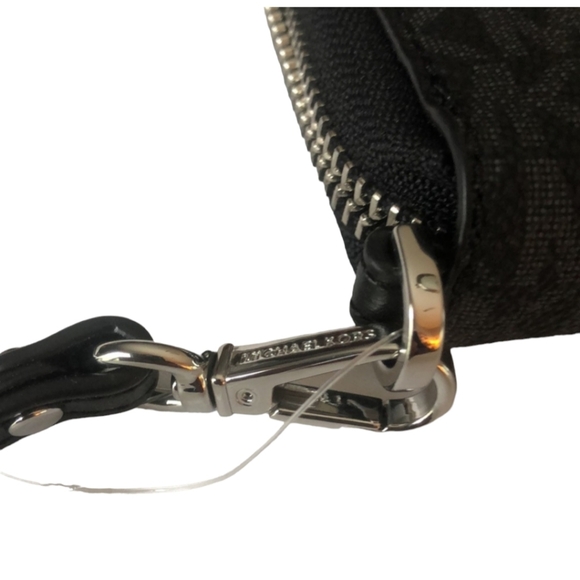 Michael Kors Wallet/Phone Case NWT - Picture 3 of 8